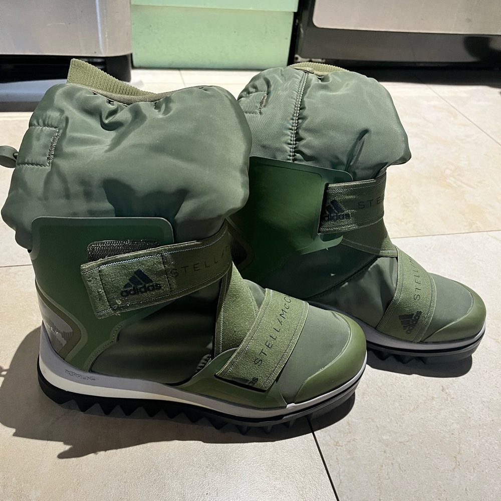 Stella McCartney Olive Winter Boots Size 6